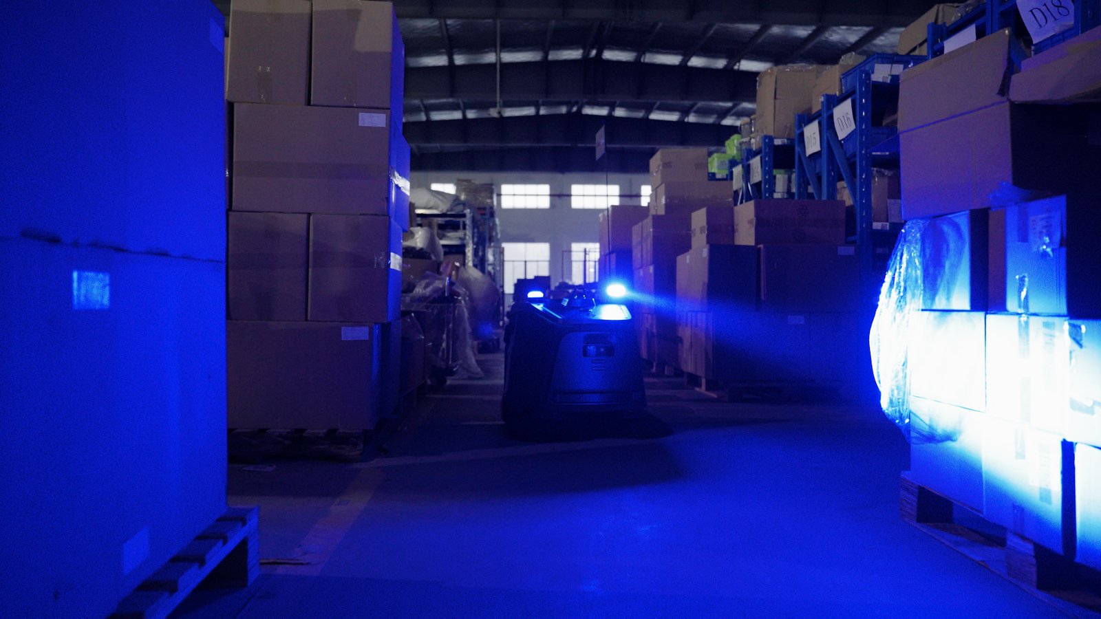 Gausium in warehouse